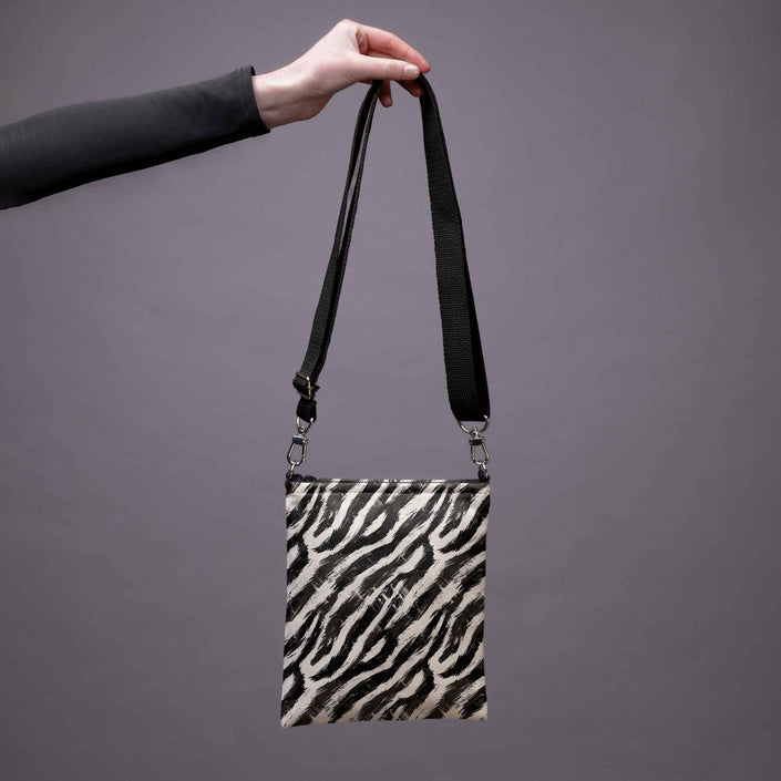 Rankinė per petį Classy „Zebras