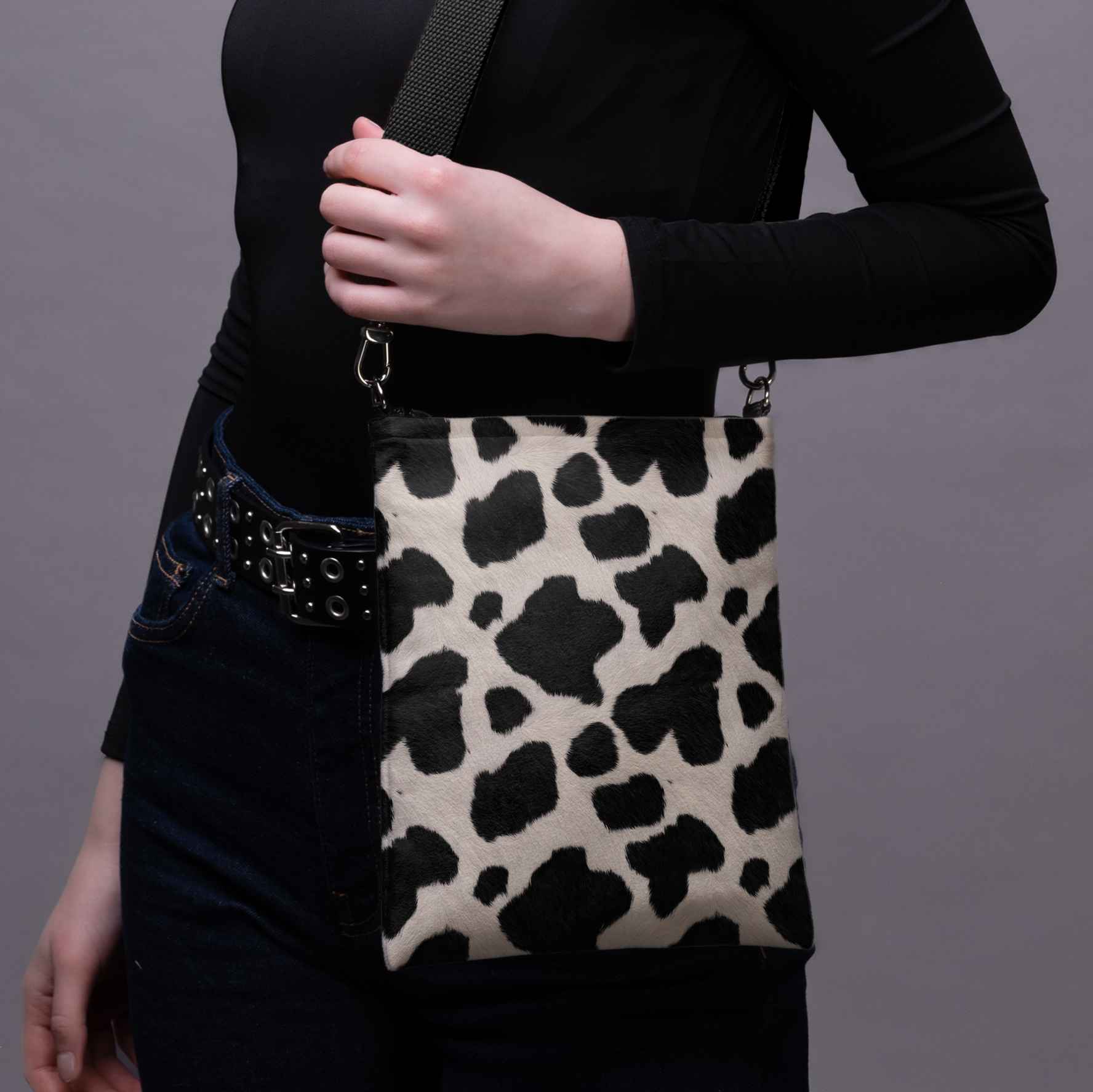 Rankinė per petį Classy „Karvės raštas