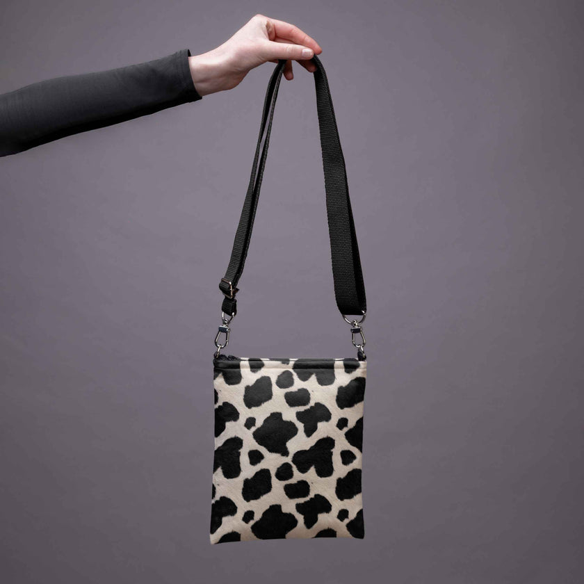 Rankinė per petį Classy „Karvės raštas