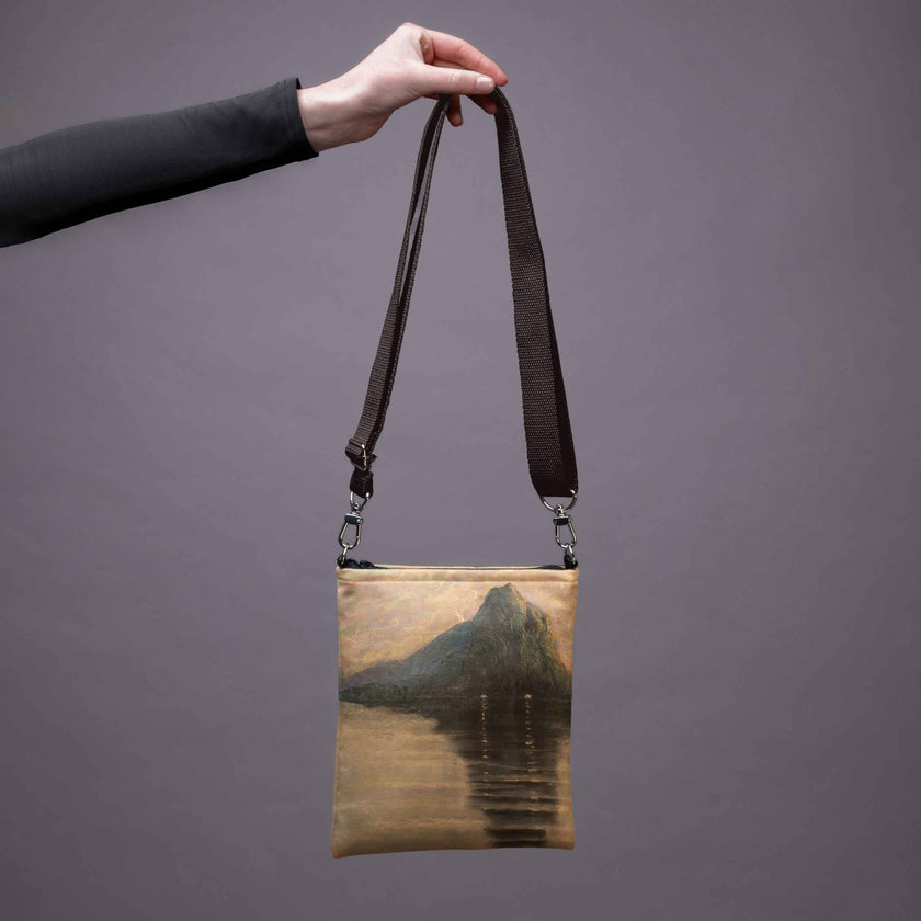 Rankinė per petį  M. K. Čiurlionis „Kalnas