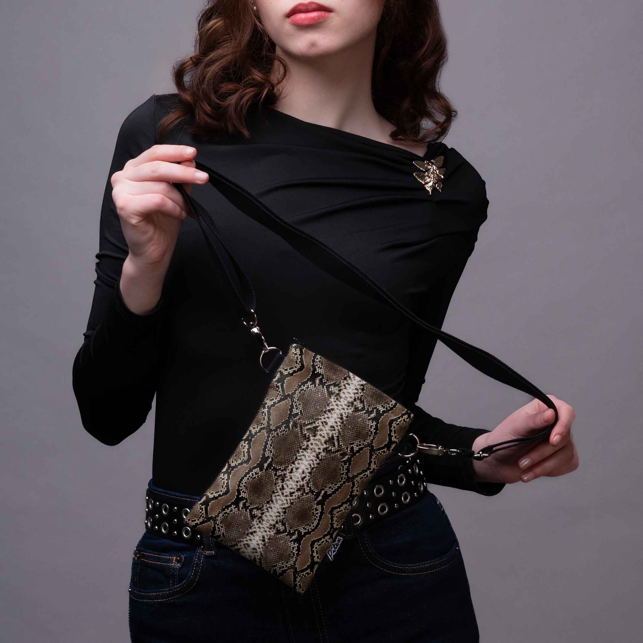 <tc>Phone bag Classy "Anaconda"</tc>