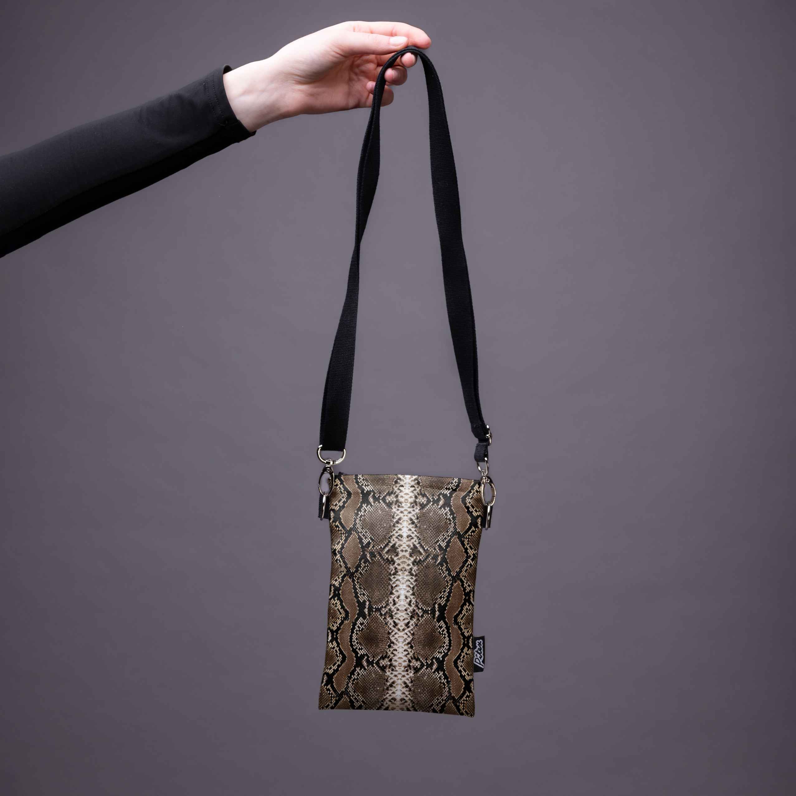 <tc>Phone bag Classy "Anaconda"</tc>