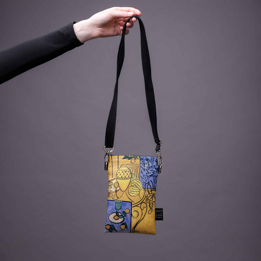 Telefono rankinė Henri Matisse „Interior, Yellow & Blue