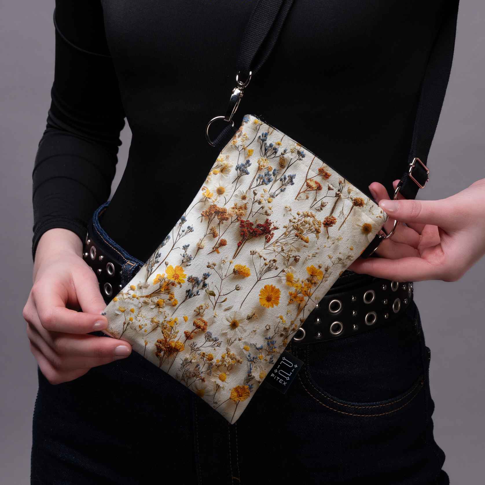 Telefono rankinė Gėlės „Džiovinta puokštė