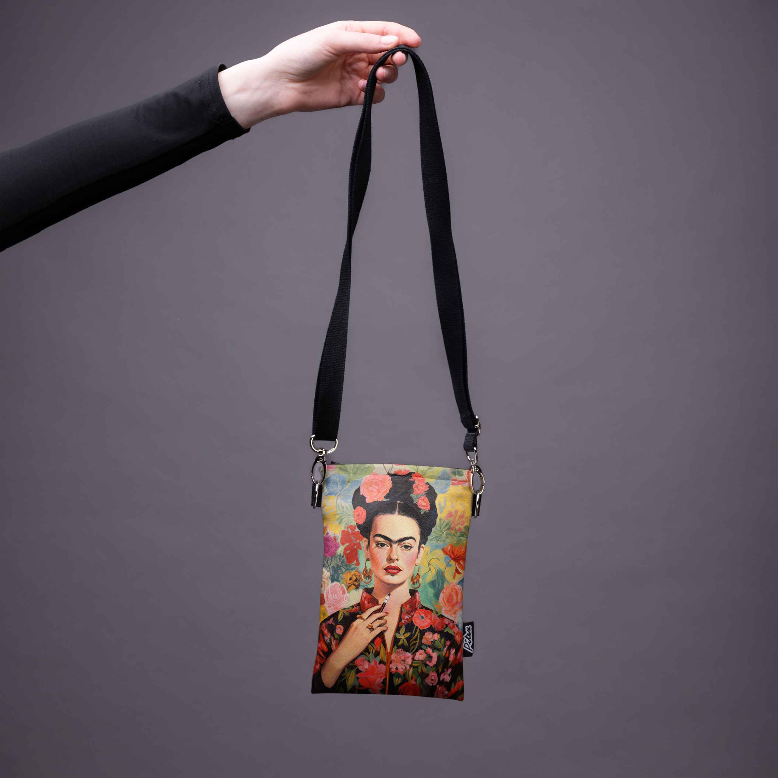 <tc>Phone bag Imagine "Frida in the flowers"</tc>