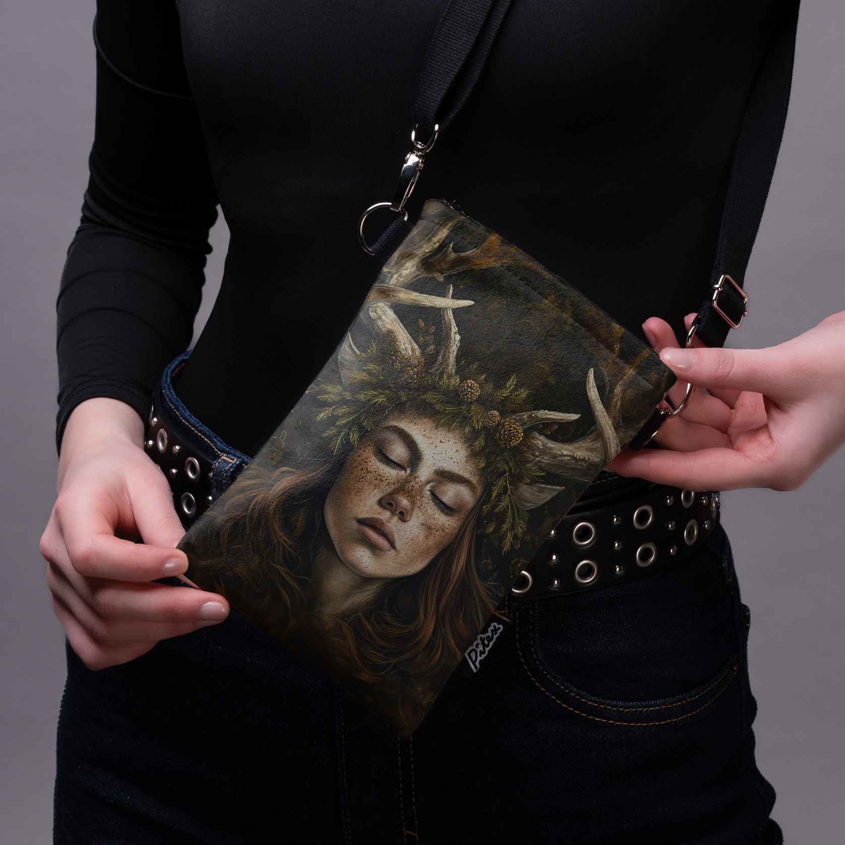 <tc>Phone bag Imagine "Pagan"</tc>