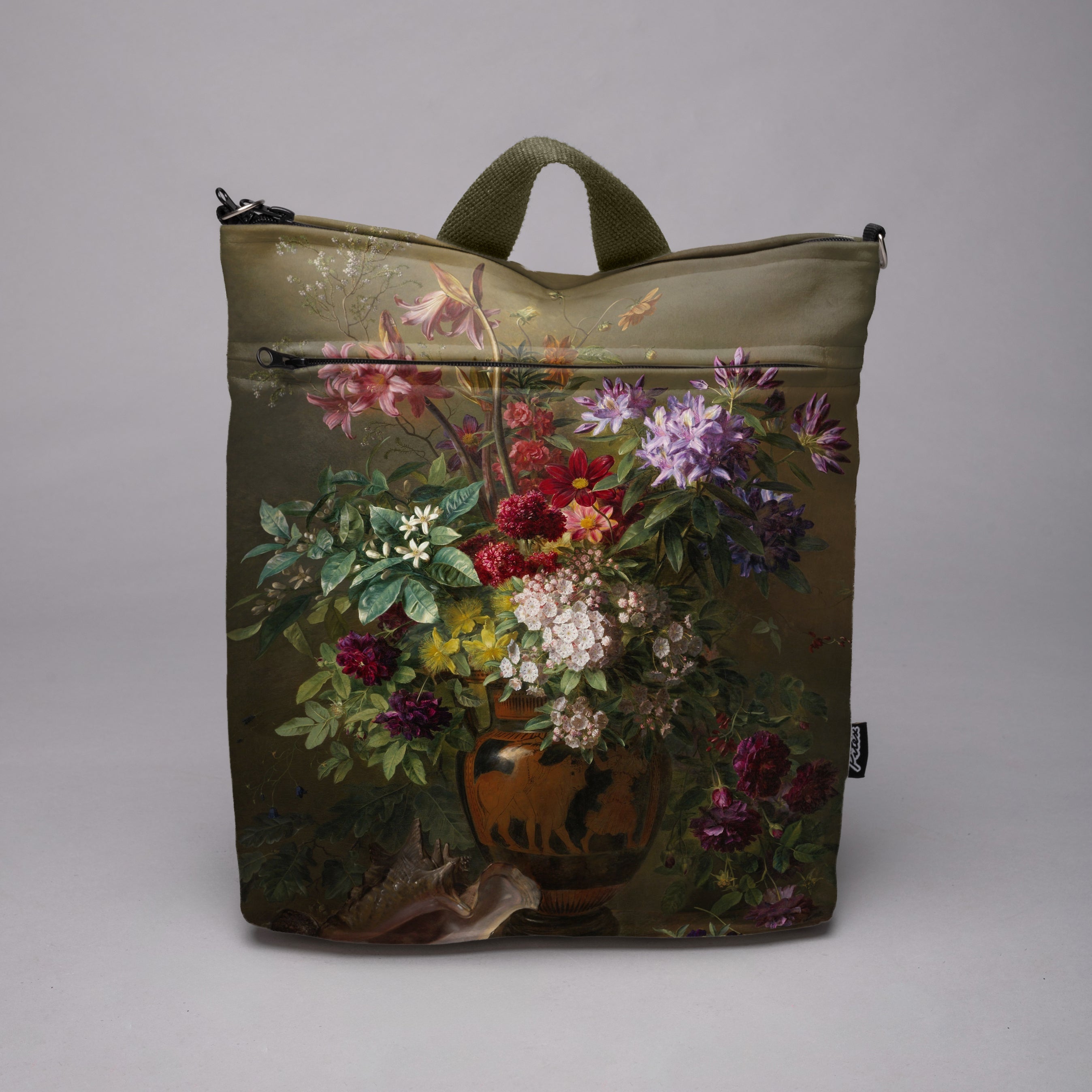 <tc>Backpack No.3 <span style="background-color: rgb(247, 247, 247);">Gregorius van Os „Still Life With Flowers In A Greek Vase"</span></tc>