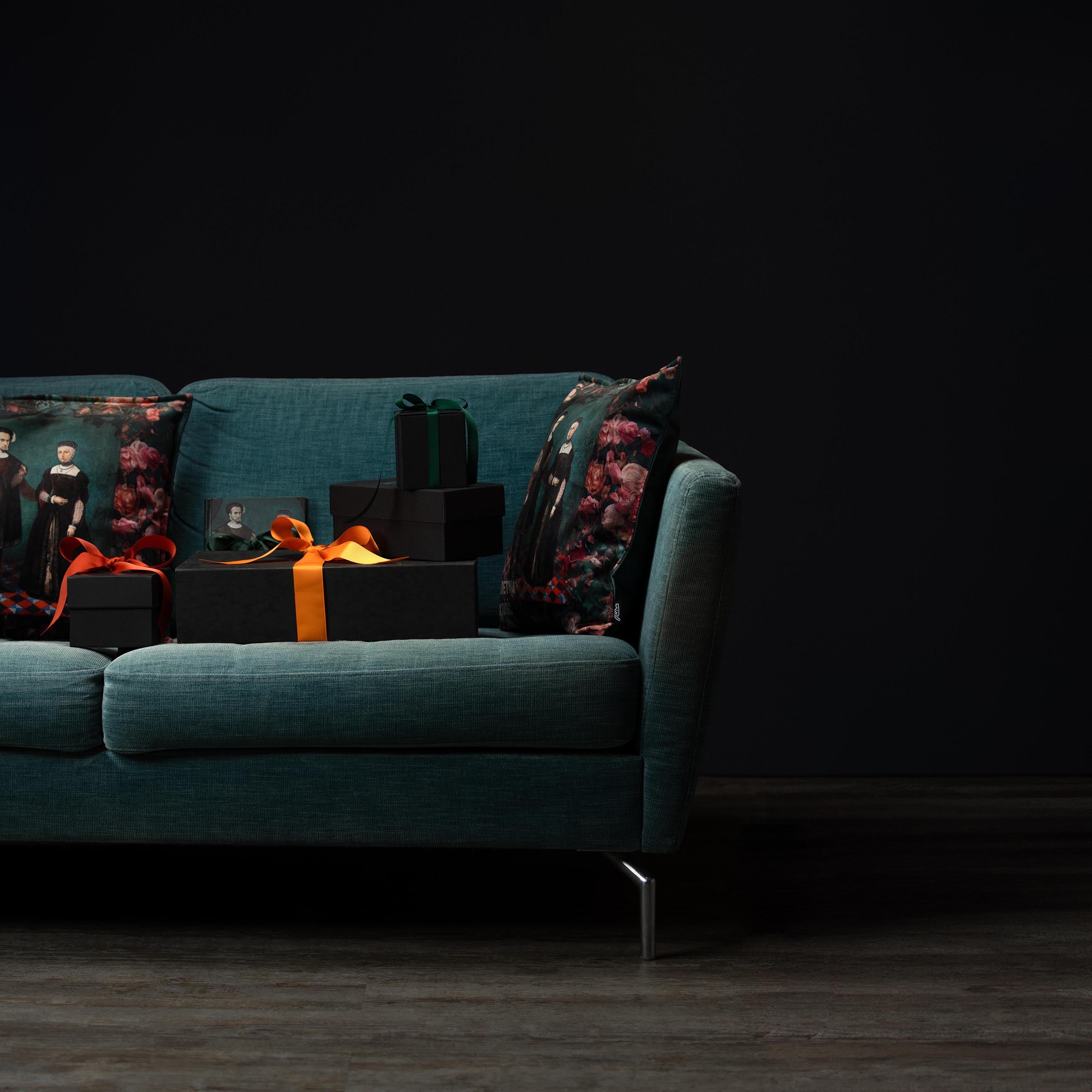 Decorative cushion 