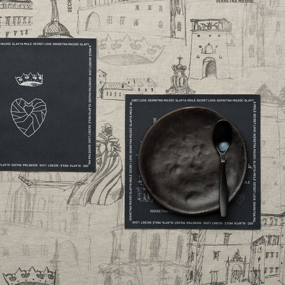 Stalo padėkliukai “Barboros ir Augusto istorijos žemėlapis” | tamsiai pilki | 6 vnt.