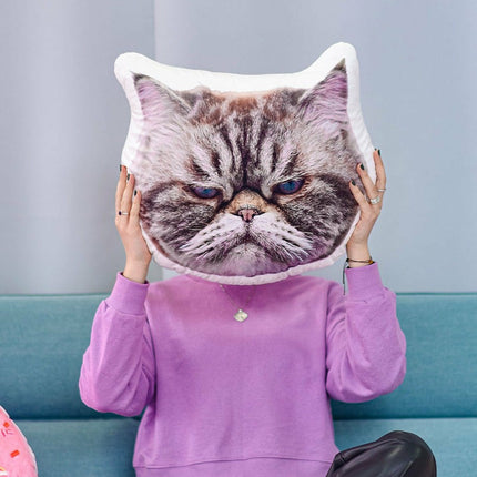 Pillow with a photo of a pet's face