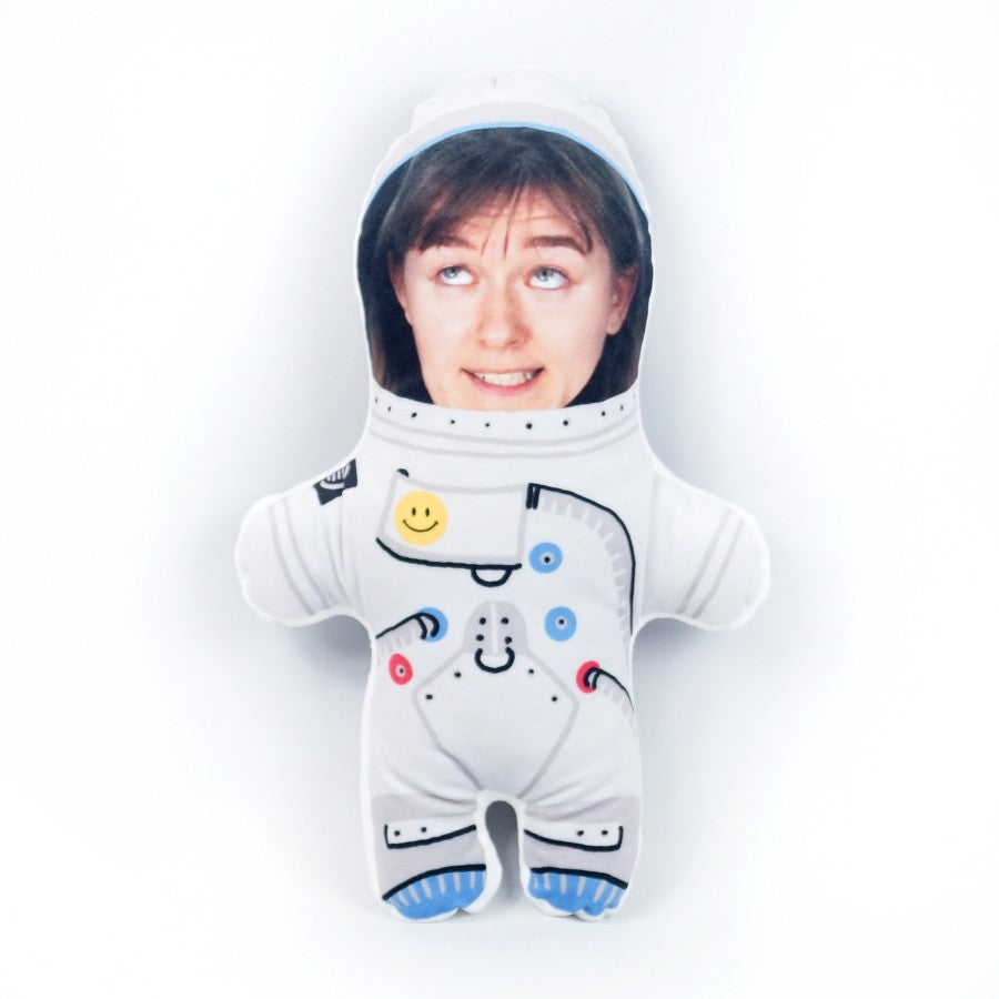 Gnome cushion with your photo "Astronaut"