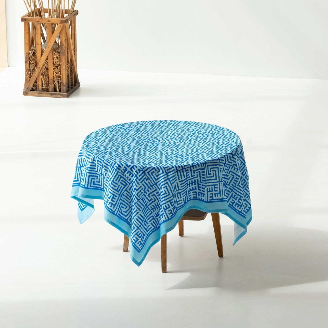 Tablecloth made of recycled fabric Rasti river 117B