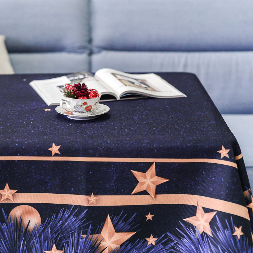 Tablecloth made of recycled fabric 