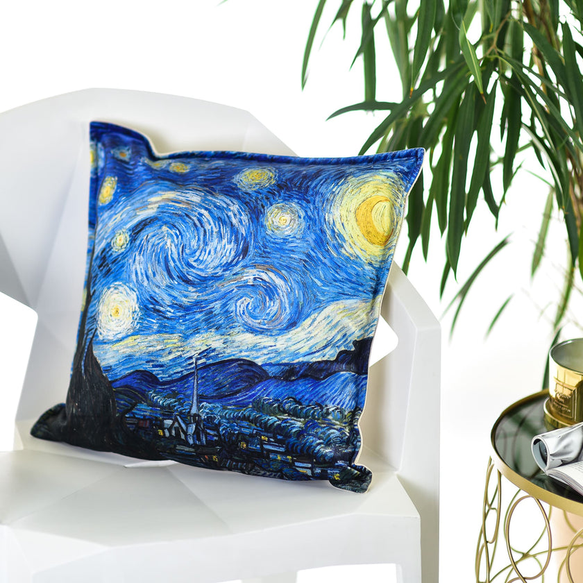 Dekoratyvinė pagalvėlė Vincent van Gogh „The Starry Night